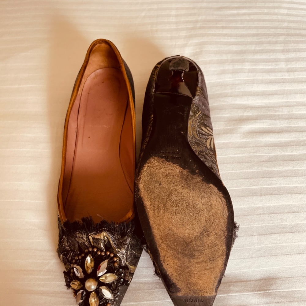 Kitten heel brocade pumps - Picture 6 of 7